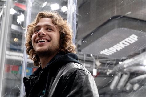 Это самая крупная страница про артемия панарина вконтакте. Челябинца Артемия Панарина отстранили от игр в НХЛ из-за ...