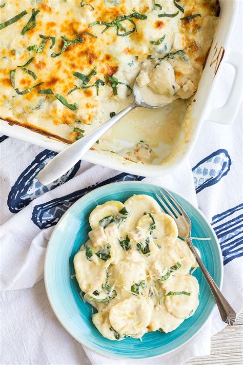 Spinach And Chicken Alfredo Ravioli Bake With Video Bread Booze Bacon