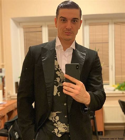 Так, он упомянул первый брак с юлией чиплиевой, закончившийся. Станислав Бондаренко рассказал, почему развелся с женой