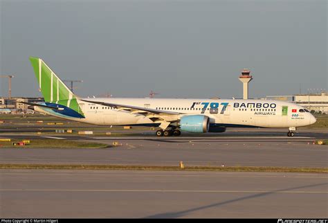 Vn A819 Bamboo Airways Boeing 787 9 Dreamliner Photo By Martin Hilgert