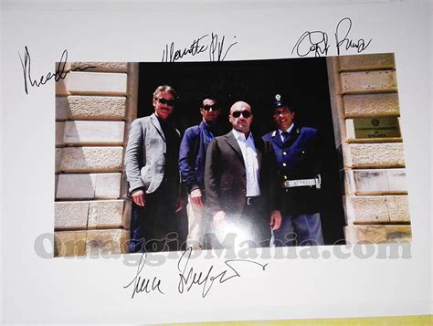 Doğum tarihi 11 kasım 1961. Foto autografata dagli attori della serie "Montalbano ...