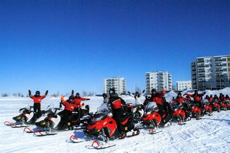 Easy Beginner´s Snowmobile Safari Taxari Travel Agency Lapland