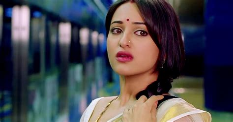 Sonakshi Sinha Becomes The Only Actress To Debut In This Decade And Touch The 1500 Cr Mark At The