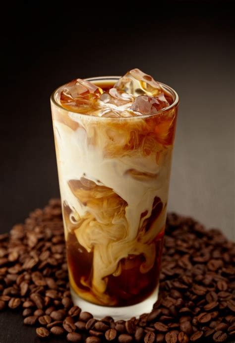 The Most Beautiful Iced Coffee Weve Ever Seen Coffee Recipes Food