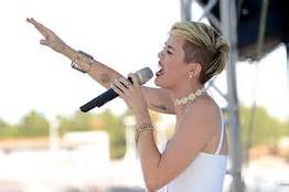 Sinead OConnors Advice For Miley Cyrus Dont Lick Sledgehammers Speakeasy WSJ