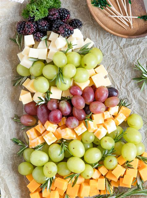 Watermelon, peaches, pineapple, and strawberries are the perfect addition to any meal, dessert, or appetizer. Christmas Tree Fruit & Cheese Platter | YellowBlissRoad ...