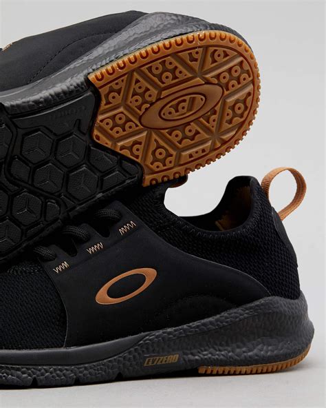 Shop Oakley Dry Shoes In Black Fast Shipping And Easy Returns City