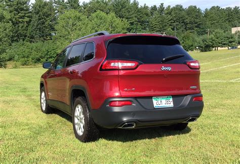 Review 2015 Jeep Cherokee Latitude Offers Off Road Capability In A