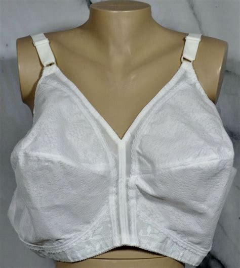 playtex white lace 18 hour classic support wirefree bra 50dd wide