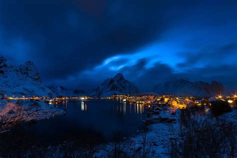 Stunning Pictures Of The Norway Night Sky