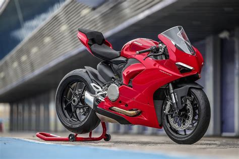 Ducati Panigale V2 Launched In India At Rs 1699 Lakh