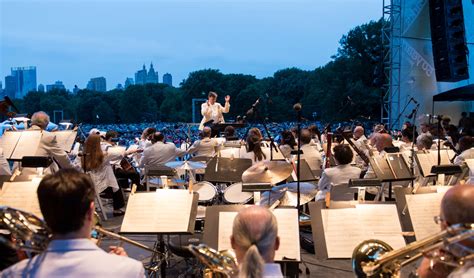 Review New York Philharmonic Goes Timeless In Central Park The New