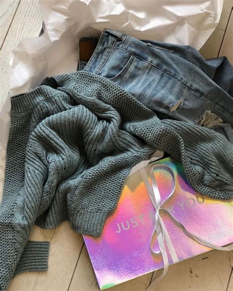 Look for credit card wrap now!. American Eagle on Instagram: "Let us do the wrapping for you, AEO Credit Card holders can grab ...