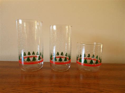 12 libbey christmas tumblers libbey rock sharpe winterland glasses holiday glass set libbey