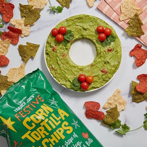 Trader Joes Guacamole Wreath Is The Perfect 4 Ingredient Holiday