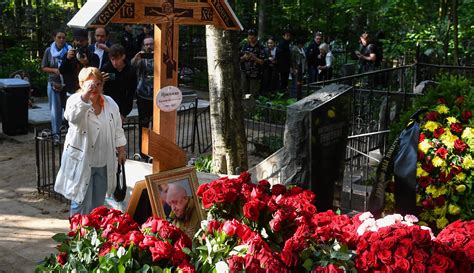 Melihat Makam Bos Wagner Yevgeny Prigozhin Dari Dekat Foto