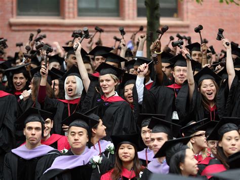 Harvard Is Still Sending A Shockingly Low Number Of Graduates To Wall