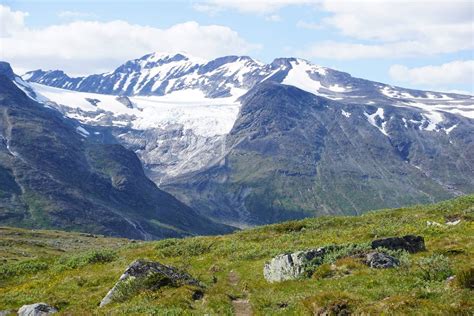 Hiking Galdhøpiggen The Tallest Mountain In Norway