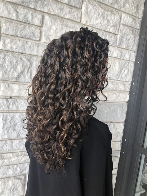 Curly Hair Highlights Nibhtpi