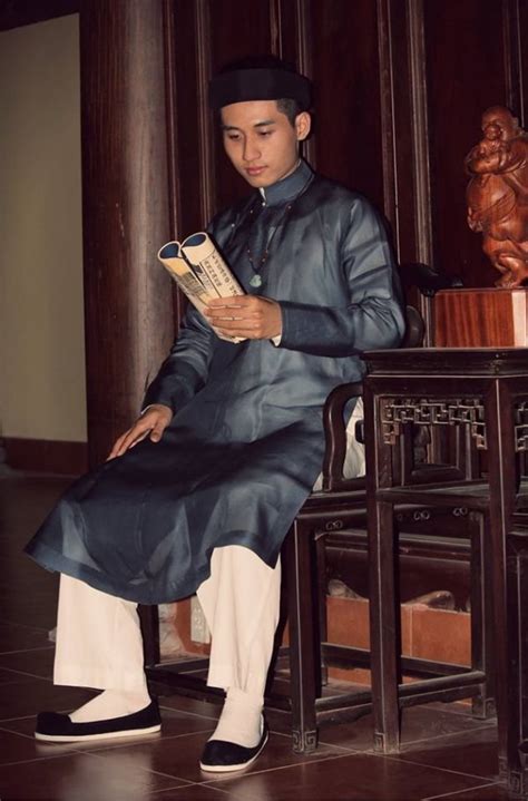 Nhật bình, áo tấc vẫn chưa được phổ biến rộng rãi đến các bạn trẻ hiện nay. Áo tấc nam-Việt cổ phục | Trang Phục Biểu Diễn Ấn Tượng