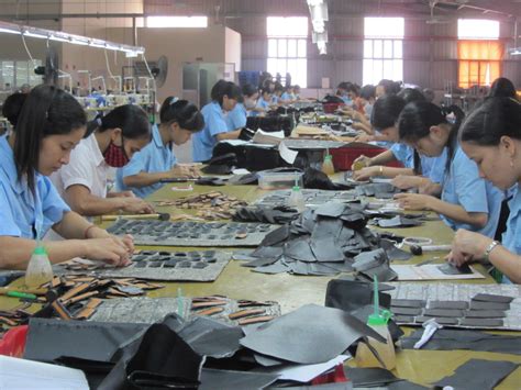 Based on the contribution of smes employment to the malaysia's employment by kind of economic activity, all sectors recorded an increase in 2019 except for construction sector. Strategy for Overseas Business Promotion of Medium-and ...