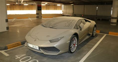 15 Sad Photos Of Supercars That Were Abandoned In Dubai