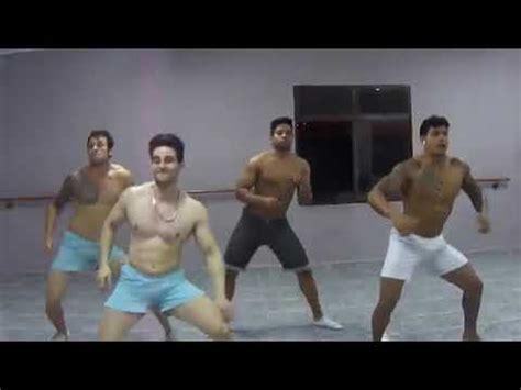 gay hot dance for Tamil song உளள தளள நலலல YouTube