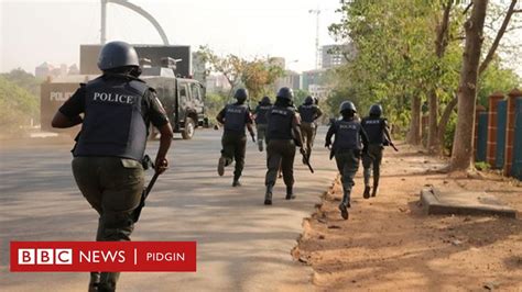 Boko Haram Nigeria Police Deny Say 167 Officers Run From Assignment To