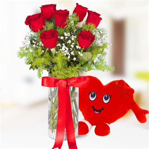 Send Flowers Turkey Red Roses And Heart Pillow From 11usd