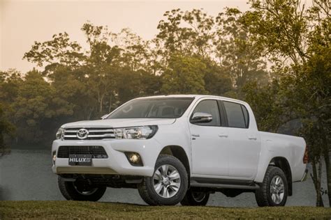 Toyota Hilux 2019 → Preços Ficha Técnica Fotos Versões
