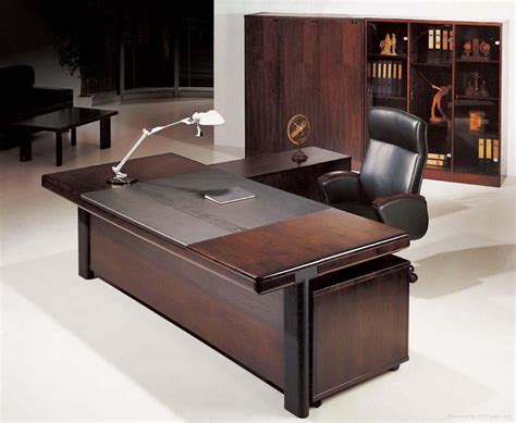 In our offer we have elegant and classic oak desks, industrial wooden writing table with drawers, designer computer tables with large containers and modern and unique office tables. 30 Best Executive Desk - Modern Style Furniture Check more ...
