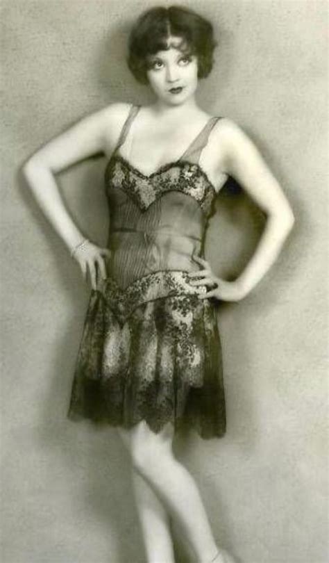 1920s the period of the female fashion outbreak over 90 years ago fashion 1920s fashion