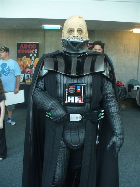 Chef Schalter Ein Weiterer What Does Darth Vader Look Like Under His