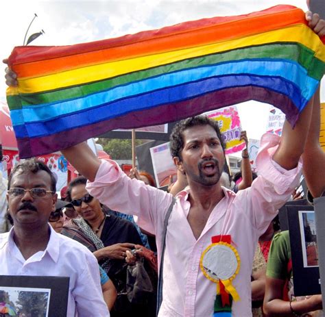 gerichtsurteil schwule sind in indien wieder kriminelle welt