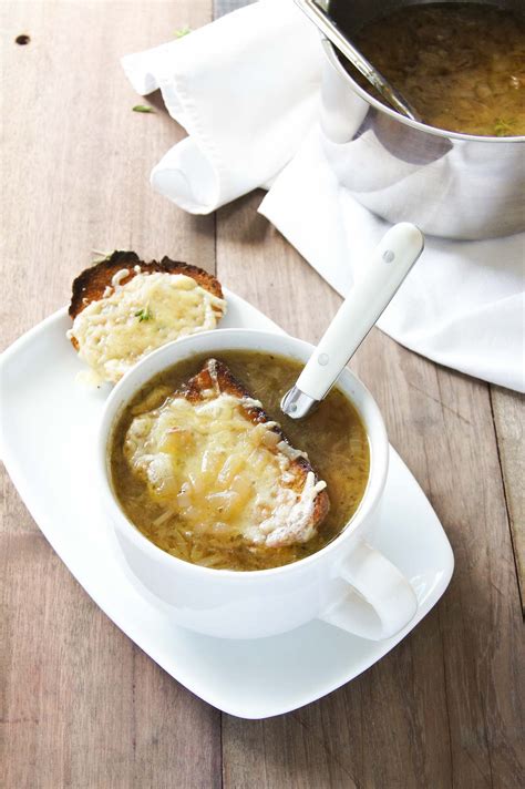 Classic French Onion Soup With Cheesy Croutes Garlic Matters