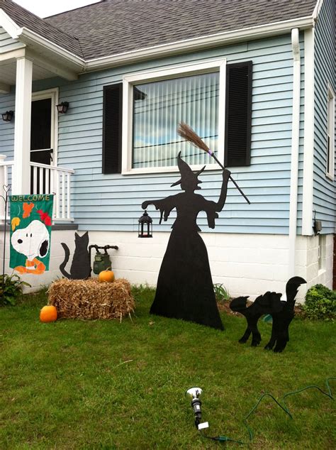 48 Creepy Outdoor Halloween Decoration Ideas Godfather Style