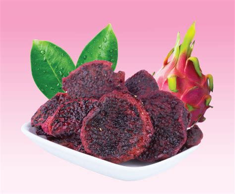 I just brought a dragon fruit from the local market and didn't knew how to eat it because i was eating it for the first time. Healthy Snacks Malaysia - Fresh Dried Dragon Fruit