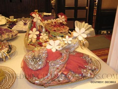 Huge sale on wedding basket gift now on. Pin by Shipra Marwaha on Diwali | Indian wedding gifts ...