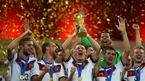 1.1 nachrichten zur fifa fußball wm 2020. Deutschland Weltmeister - Bing Wallpaper Download