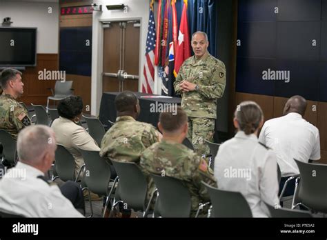 Us Army Gen Gus Perna Commander Of Army Materiel Command Gives