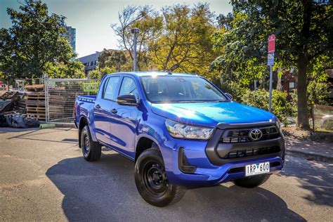 2020 Toyota Hilux Workmate Hi Rider 4×2 Double Cab Car Review 198
