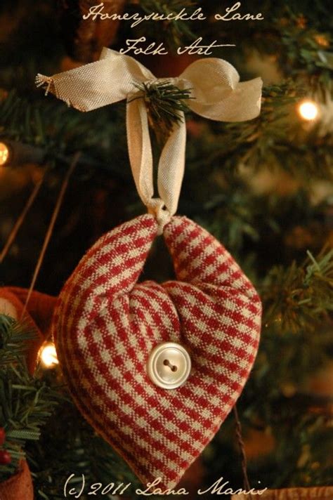 Pin Cushion Made By Lana Manis Vintage Sewing Kit Christmas