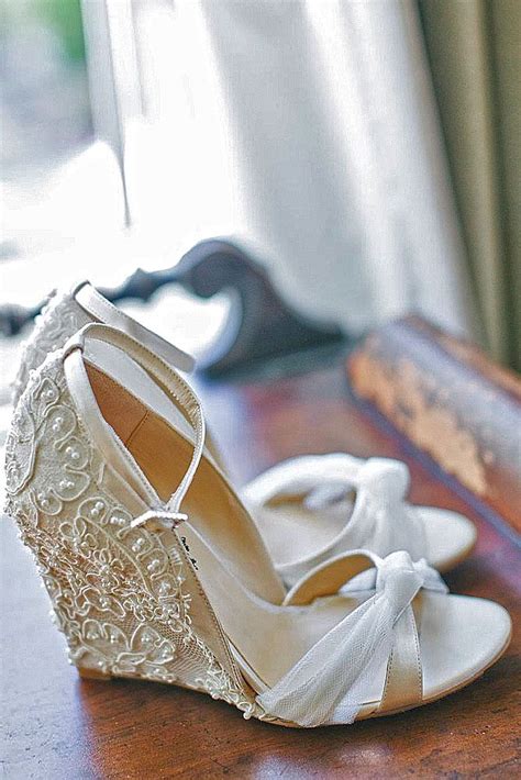 Wedding Wedges Shoes Ideas Guide Faqs Wedge Wedding Shoes Wedding Shoes Wedding
