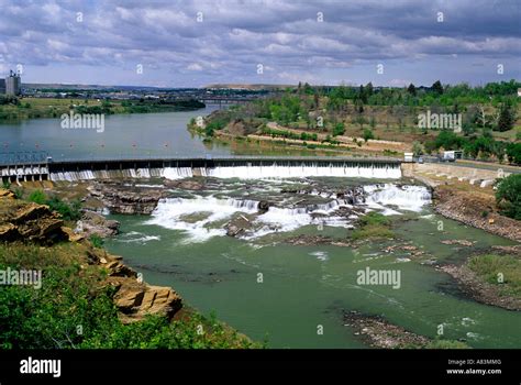 The Missouri River At Great Falls Montana Stock Photo Alamy
