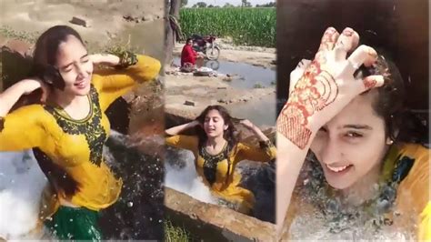 Beautiful Paki Girl Tubewell Bathing Vlog Desi Bath Bathing Vlog Hot Bathing Youtube