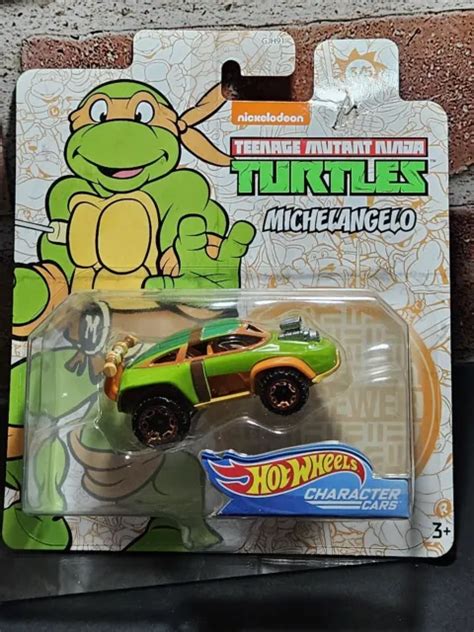 Hot Wheels Teenage Mutant Ninja Turtles Character Car Michelangelo