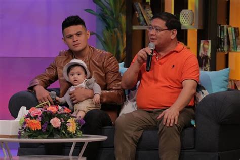 Panoorin Jon Lucas Ng Hashtags Ipinakilala Na Ang Baby Boy Abs Cbn News