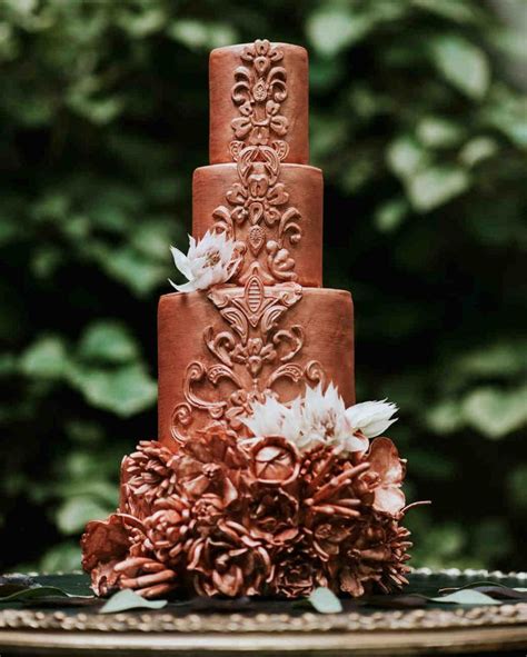 26 Chocolate Wedding Cake Ideas That Will Blow Your Guests Minds