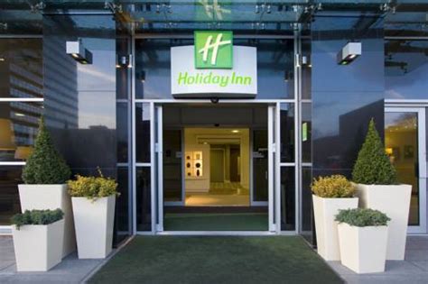 Wifi is free, and this hotel also features a restaurant and a gym. Holiday Inn Stevenage | St. Georges Way, Stevenage, SG1 ...