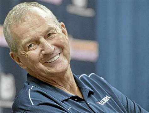 Uconns Jim Calhoun Wins Best Coach Espy